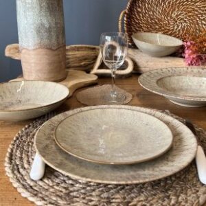 Location Ravier Beige Alizée 17cm